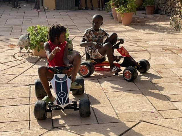 Villa Charles - Ile De Gorée מראה חיצוני תמונה