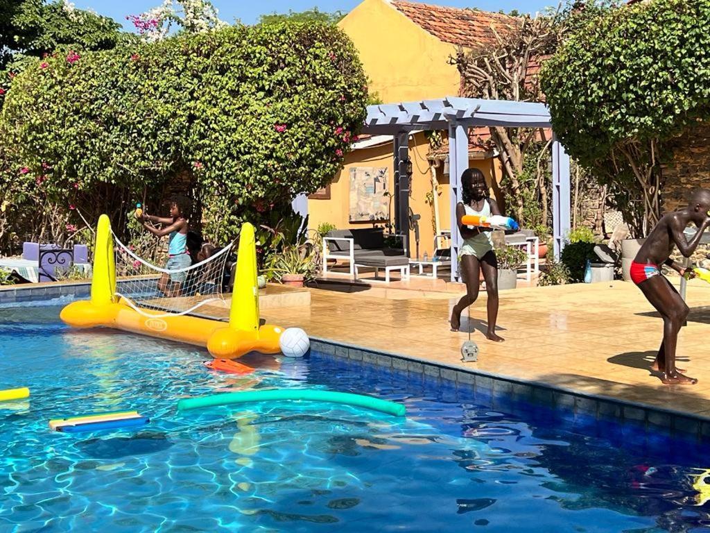 Villa Charles - Ile De Gorée מראה חיצוני תמונה